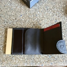 Listing image for RFID Blocking Credit Card Bifold Wallet Leather & Aluminium Black/Silver